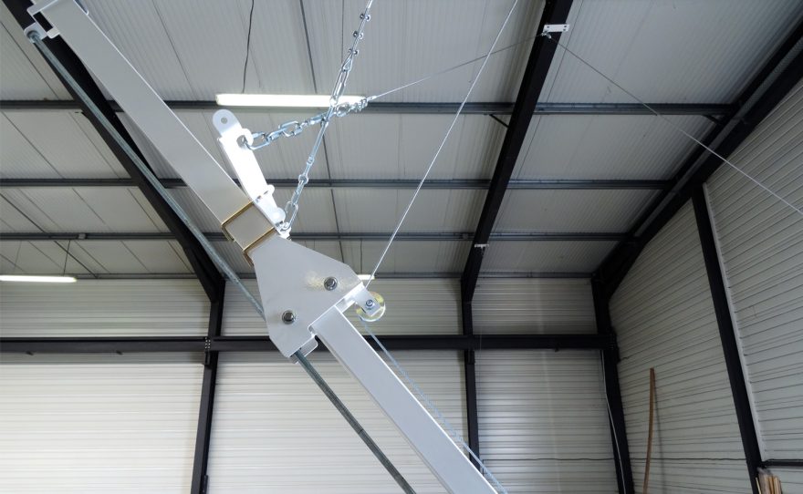 but-basket-charpente-restractable Panier de basketball charpente rétractable