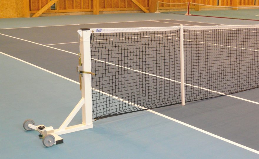 Square mobile tennis posts on base plate Metalu Plast