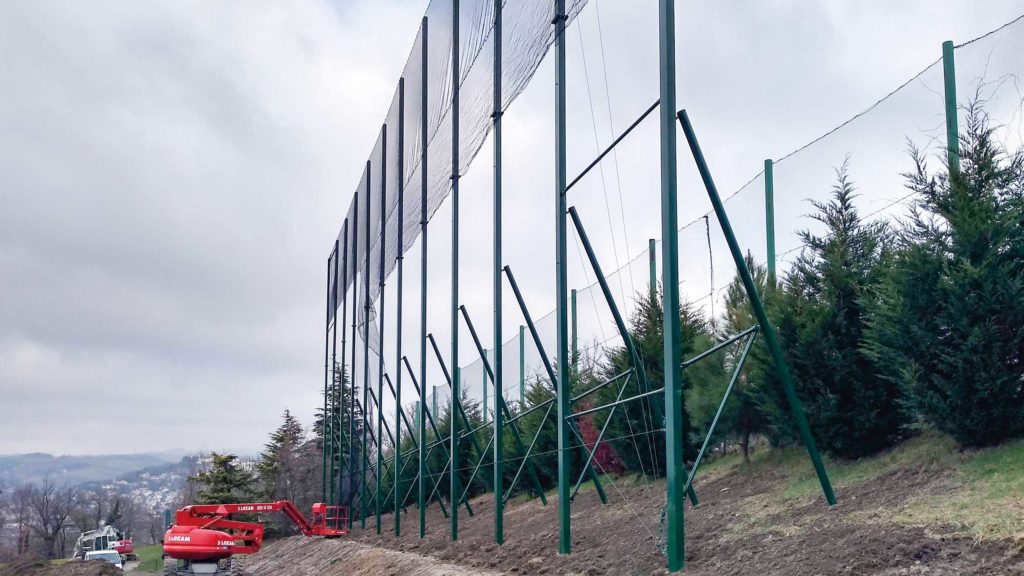 Golf ball stop with net (Saint-Etienne)